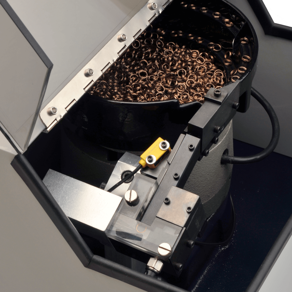 automatic ring feeder